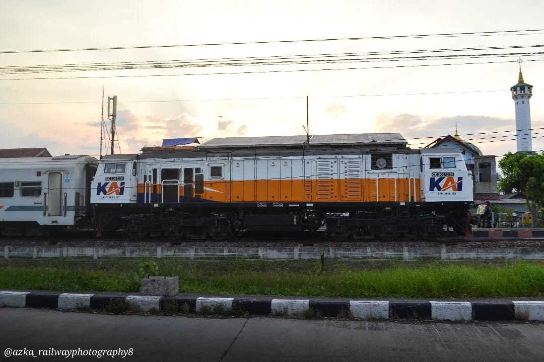 Daftar Kereta Surabaya-Malang tanpa Transit, Pilihan Favorit Penumpang Harian 1 Kereta Surabaya-Malang tanpa transit