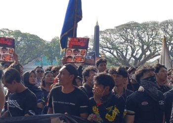 Poster "Maling Berkedok Gizi" Muncul di Demo Mahasiswa Malang, Minta Hentikan MBG Potensi Jadi Ladang Korupsi 5 Demo mahasiswa Malang.