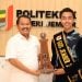 Mahasiswa Akuntansi Polije Enrico Indra Budianto Raih Gelar Gus Jember 2026 8 Polije