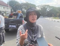Donatur Kolektif Kembali Buka Posko Logistik di Aksi DPRD Kota Malang, Angkat Pesan ‘Makanan Beneran Gratis’ 2 Malang