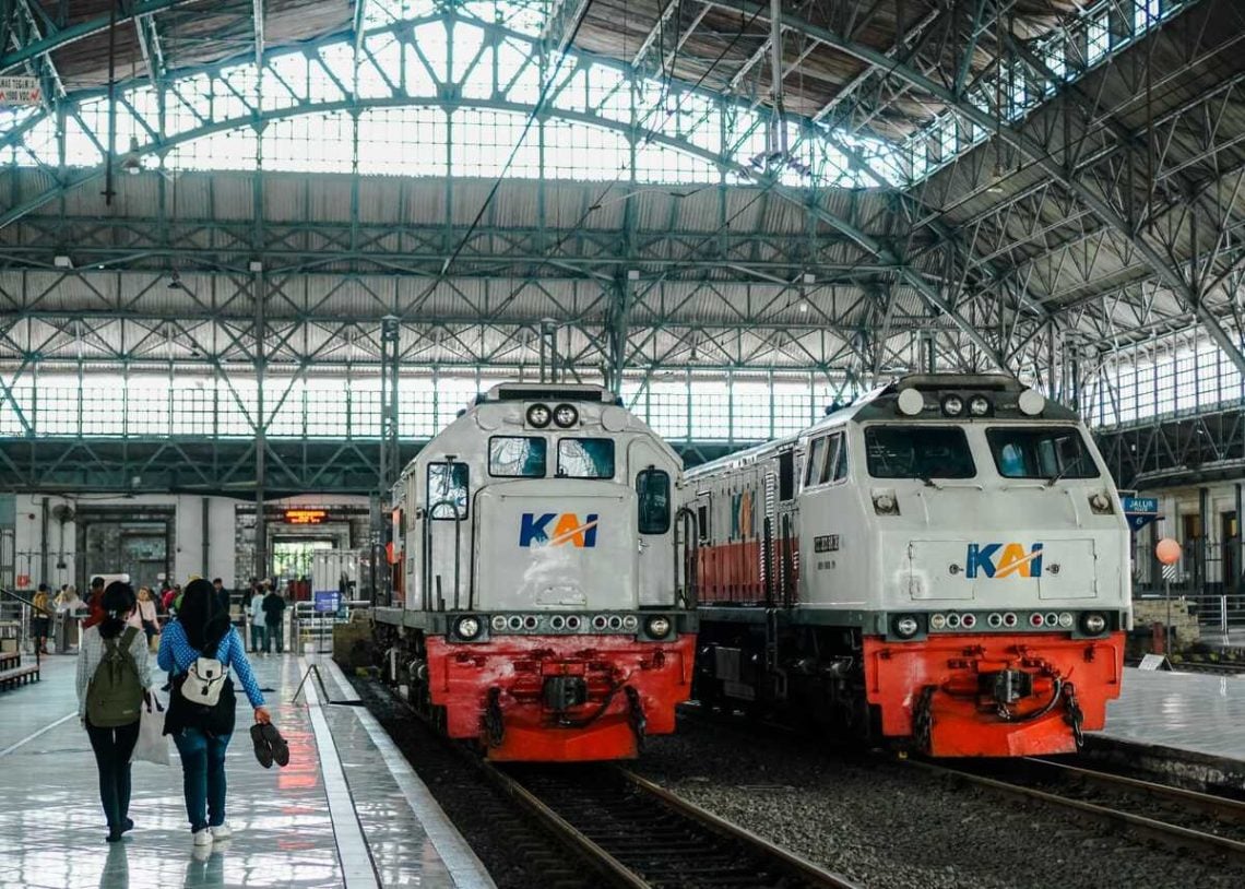 Perbedaan KA Penataran dan Dhoho, Mana yang Lebih Nyaman untuk Rute Surabaya-Malang? 1 Perbedaan KA Penataran dan Dhoho