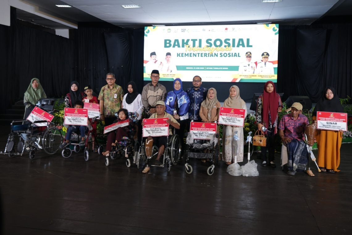 Korban Serangan Buaya di Gowa Dapat Kaki Palsu dari Kemensos, Harapan Baru untuk Kembali Mandiri 1 Kaki Palsu