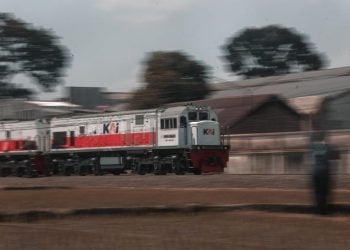 Kereta Lokal Favorit Warga Malang