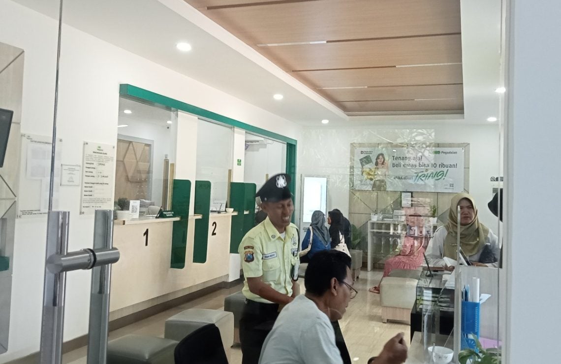Nabung Emas Bisa Berangkat Haji Plus? Pegadaian Jombang Kasih Solusinya 1 Pegadaian Jombang.