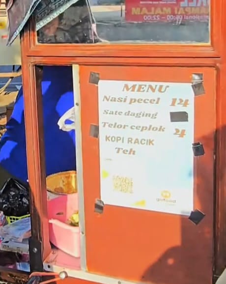 Nasi pecel murah di Malang.