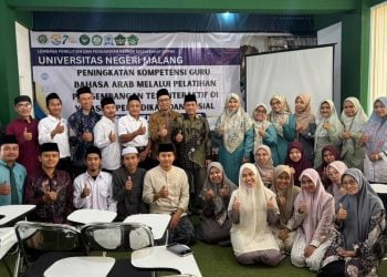 Dosen UM Latih Guru Asy-Syadzili Malang Membuat Tes Interaktif Bahasa Arab Berbasis AI 8 Dosen UM.