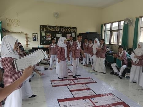 Peneliti UM Kembangkan EL-PBL, Inovasi Pembelajaran IPA Bikin Siswa Lebih Kreatif dan Semangat Belajar 2 Peneliti UM Malang.