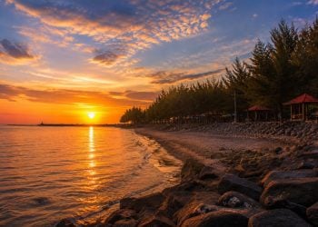 Pantai Pasuruan.