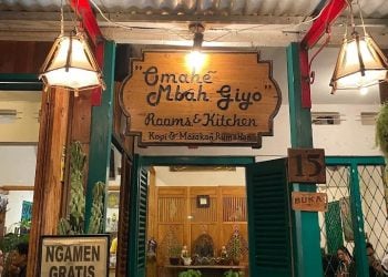 15 Tempat Ngopi Hidden Gem Surabaya yang Jarang Diketahui Anak Muda 5 Tempat ngopi hidden gem Surabaya.