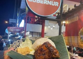 Kuliner dekat Alun-Alun Batu.