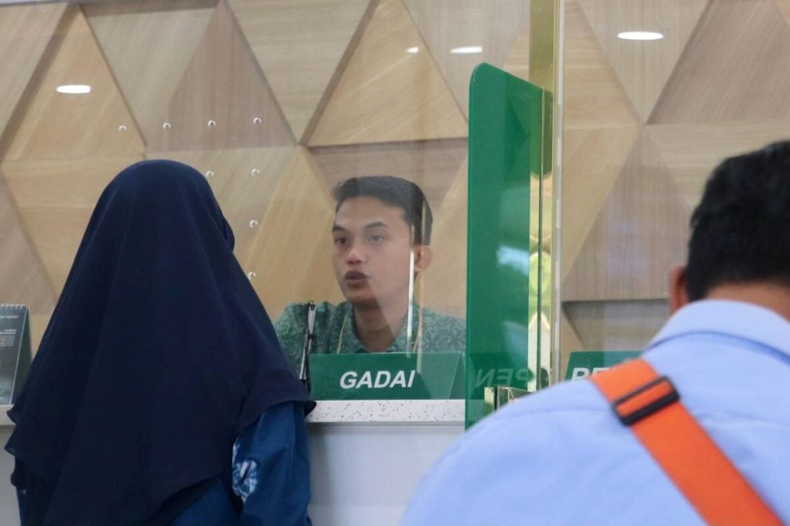 Pegadaian Blitar.