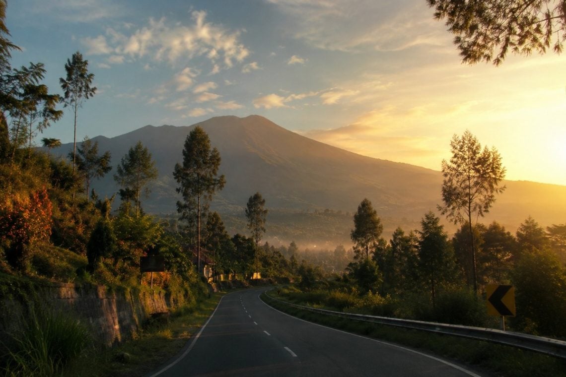 Menjelajahi Jalur Trawas-Pacet, Rute Favorit dengan Panorama Pegunungan 1 Jalur Trawas–Pacet.