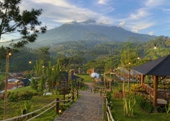 Wisata Keluarga Mojokerto