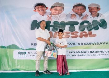 Khitan Massal Pegadaian Peduli Jangkau 125 Anak di Genteng dan Bojonegoro 6 Khitan Massal