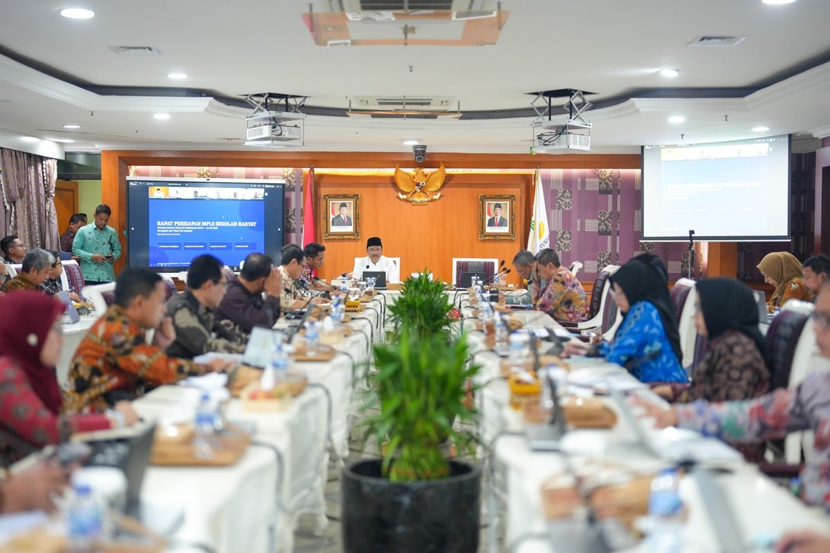 6 Arahan Gus Ipul Jelang MPLS Sekolah Rakyat, Seluruh Jajaran Kemensos Diminta Turun Tangan 2 Gus Ipul MPLS Sekolah Rakyat.