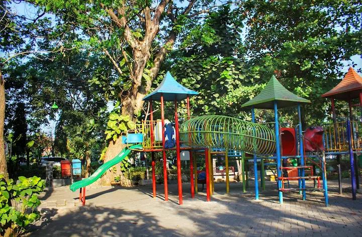 Taman Sidoarjo yang Cocok untuk Olahraga Pagi, Bebas Berlama-lama Keyword: Taman Sidoarjo 2 Taman Sidoarjo