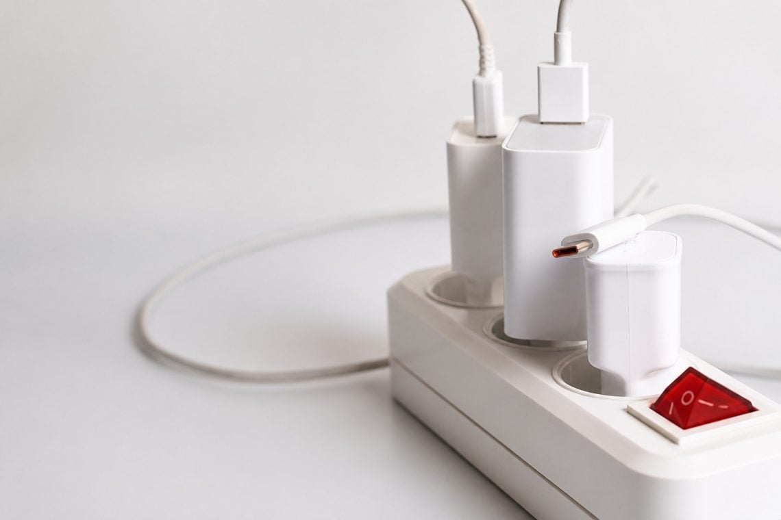 Charger HP Cepat Rusak