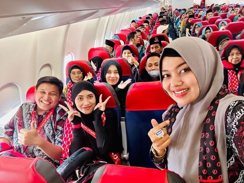 Bersejarah! Lebih dari 2.000 Jama’ah Bersiap Berangkat, Chatour Travel Gelar Manasik di Jawa Timur hingga Sulawesi 3 Chatour Travel