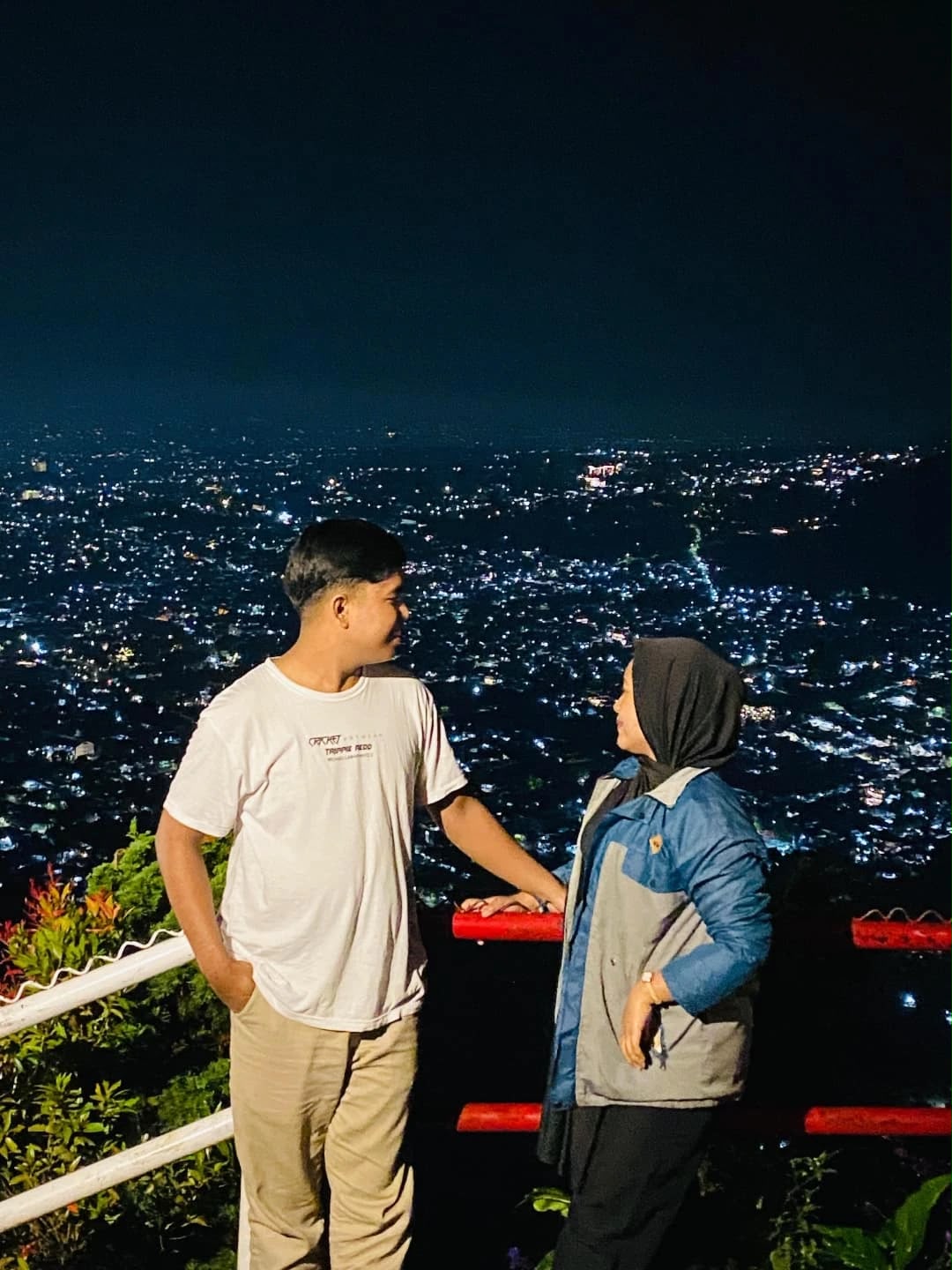 Paralayang Kota Batu.