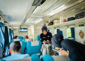 Kereta Surabaya Malang.