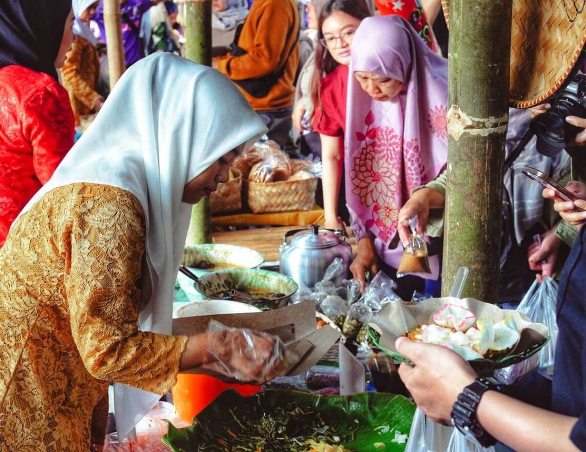 10 Tempat Sarapan Surabaya Enak Jadi Favorit Warga Lokal 1 Tempat sarapan Surabaya.