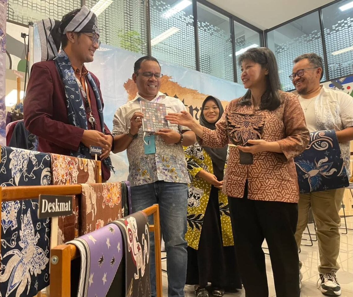 94 Karya Mahasiswa BINUS Malang Dipamerkan di CITRAPATA 2026, Siap Kolaborasi dan Bersaing di Pasar Global 1 Mahasiswa BINUS Malang.