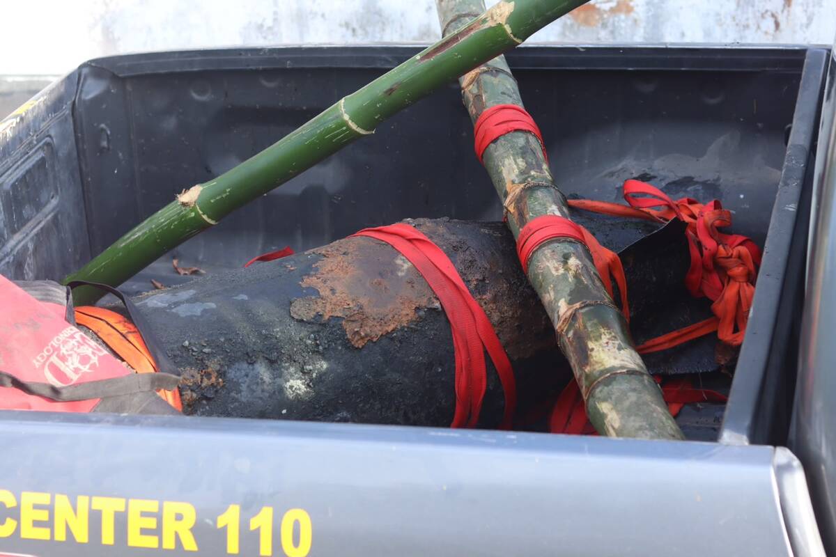 Evakuasi Dramatis Bom Udara 100 Kg di Blitar Berakhir, Polisi Pilih Langsung Disposal 2 Bom udara di Blitar.