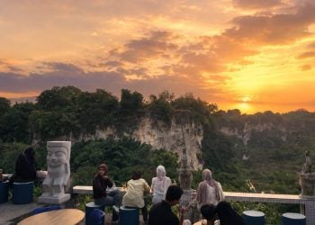 Cafe Gresik terbaru.