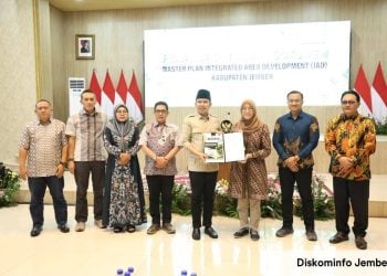 Pemkab Jember Perkuat Perhutanan Sosial Percepat Pengentasan Kemiskinan, Warga Sekitar Hutan Jadi Prioritas 1 Pemkab Jember.