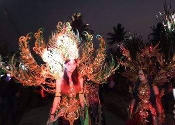 Karnaval Desa Urek-Urek.