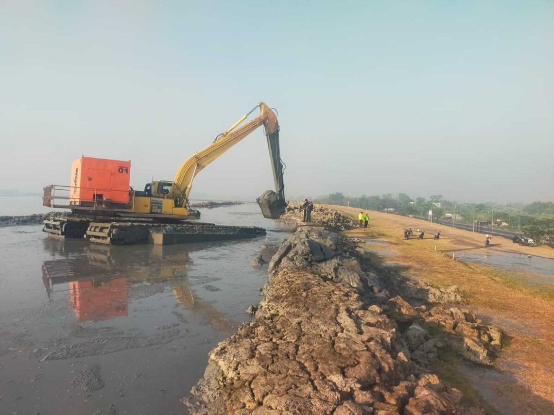 Viral Tanggul Lumpur Lapindo Diduga Bocor, BPBD Pastikan Aman, PPLS Selidiki Penyebab Material Lumpur Meluber 1 Lumpur Lapindo.