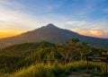 Mengapa Gunung Penanggungan Disebut Miniatur Mahameru? Ini Sejarah, Bentuk, dan Keistimewaannya 3 Gunung Penanggungan