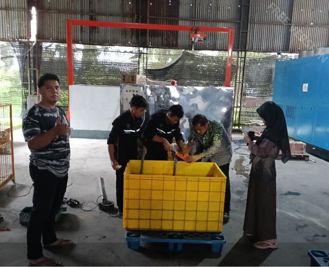 Dosen Universitas Negeri Malang Kembangkan Mesin Hydro Nano Bubble, Siap Dukung Industri dan Ekspor Hortikultura 2 Dosen Universitas Negeri Malang