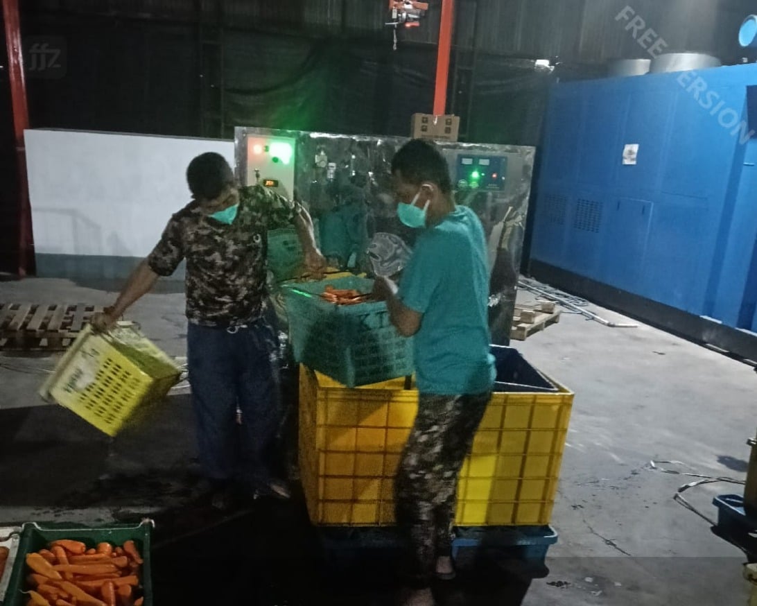 Dosen Universitas Negeri Malang Kembangkan Mesin Hydro Nano Bubble, Siap Dukung Industri dan Ekspor Hortikultura 3 Dosen Universitas Negeri Malang
