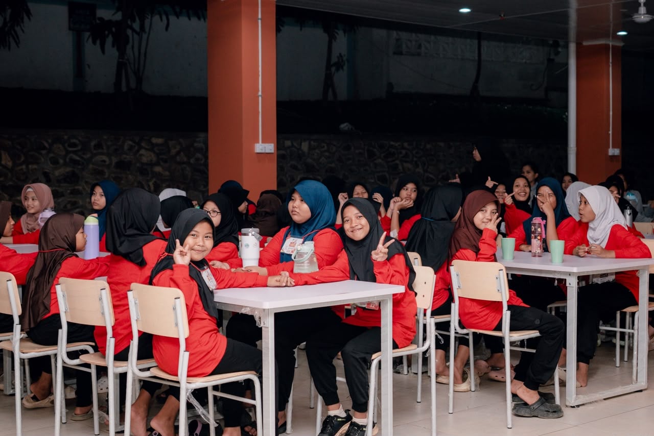 Sekolah Rakyat DKI Jakarta Mulai MPLS, Gus Ipul Ajak Siswa Cepat Beradaptasi 2 Sekolah Rakyat
