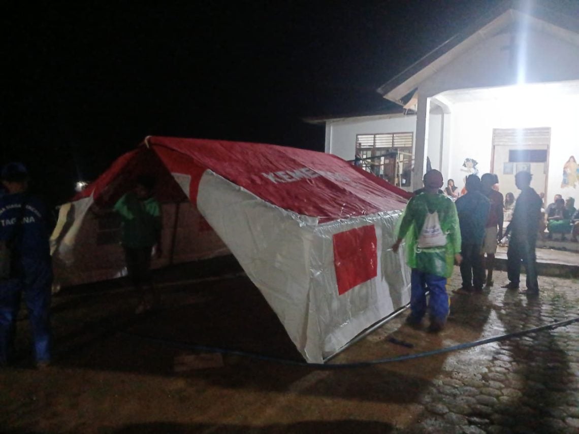 Kemensos Salurkan Bantuan untuk Korban Banjir di Tapanuli Tengah 1 Kemensos