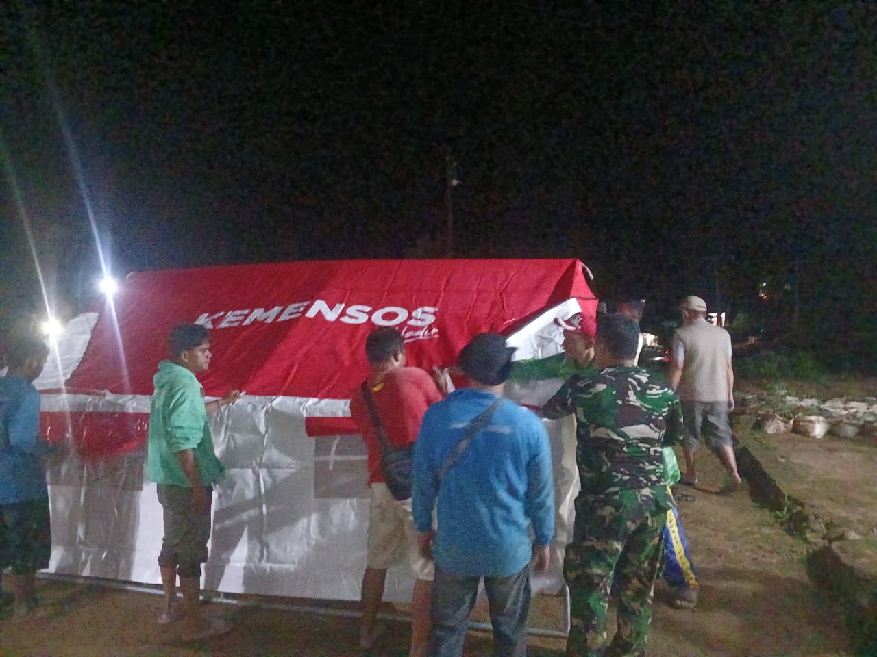 Kemensos Salurkan Bantuan untuk Korban Banjir di Tapanuli Tengah 3 Kemensos