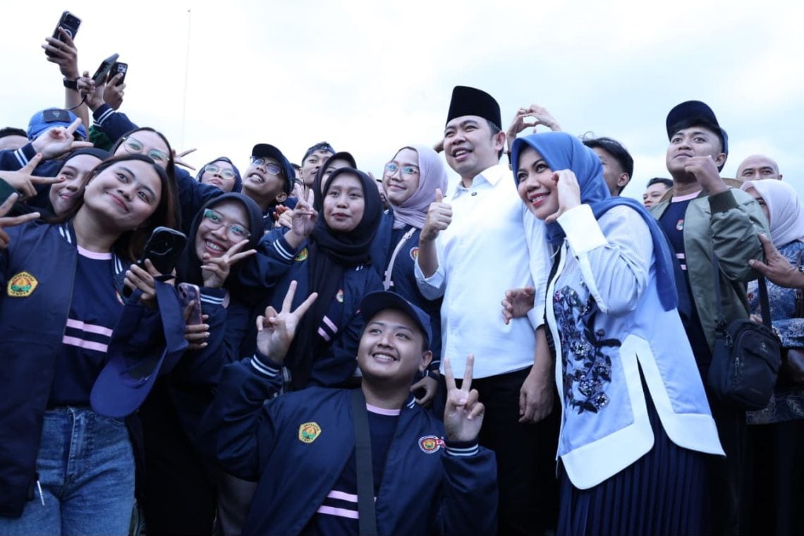 Gus Fawait Lepas 3.000 Mahasiswa KKN untuk Percepat Pengentasan Kemiskinan 1 Gus Fawait