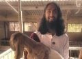 Viral Penjual Kambing Kota Batu Disebut Mirip Yesus, Ternyata Niat Awalnya untuk Berdakwah 3 Penjual kambing.