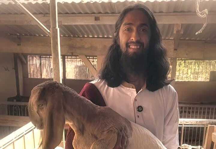 Viral Penjual Kambing Kota Batu Disebut Mirip Yesus, Ternyata Niat Awalnya untuk Berdakwah 1 Penjual kambing.