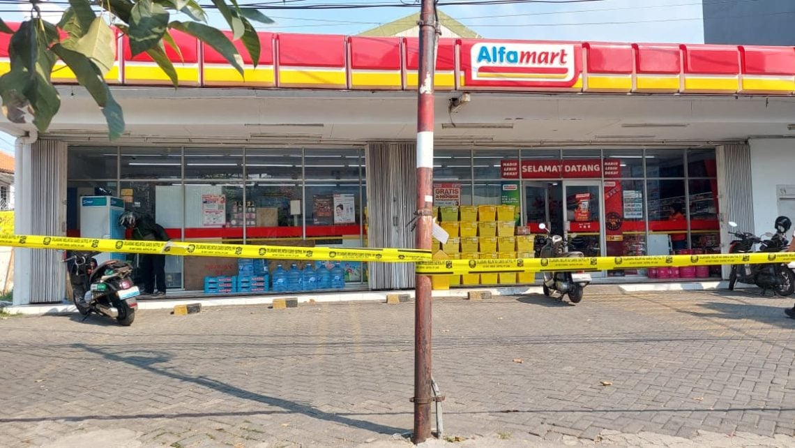 Pemkot Surabaya Bertindak Tegas, 250 Lahan Parkir Tanpa Izin Resmi Disegel 1 Surabaya